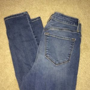 High waisted skinny jeans